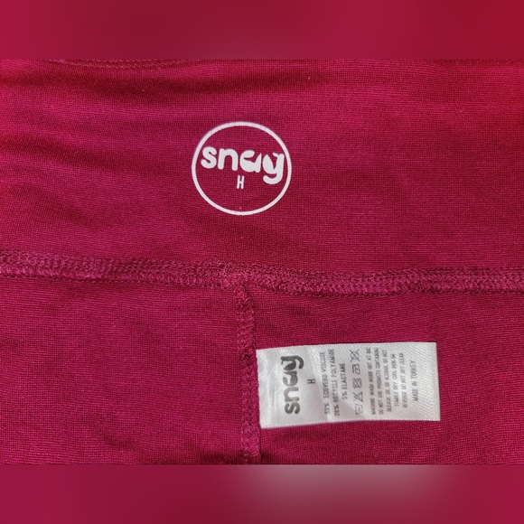 Snag Squat Proof Leggings - Full Length - Raspberry Pie, Size H (24-26) - Picture 3 of 7